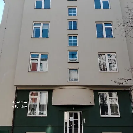 Lägenhet U Fontany